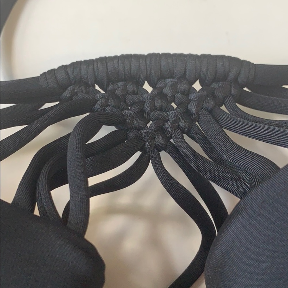 Black bikini top - Picture 4 of 11